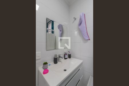 Casa à venda com 300m², 4 quartos e 2 vagas Casa à venda com 300m², 4 quartos e 2 vagasBanheiro da Suíte 2