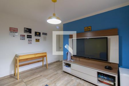 Casa à venda com 300m², 4 quartos e 2 vagas Casa à venda com 300m², 4 quartos e 2 vagasSala