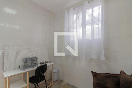 Casa à venda com 300m², 4 quartos e 2 vagas Casa à venda com 300m², 4 quartos e 2 vagasQuato de Serviço