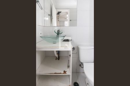 Apartamento para alugar com 63m², 3 quartos e 1 vaga Apartamento para alugar com 63m², 3 quartos e 1 vagaBanheiro da Suite