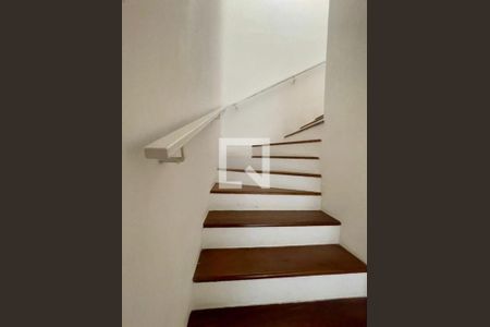 Casa à venda com 3 quartos, 195m² em Santo Amaro, São Paulo