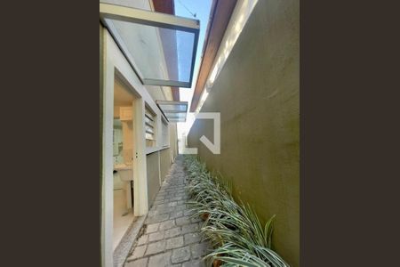 Casa à venda com 195m², 3 quartos e 2 vagas