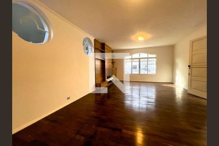 Casa à venda com 3 quartos, 195m² em Santo Amaro, São Paulo