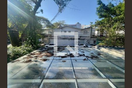 Casa à venda com 195m², 3 quartos e 2 vagas