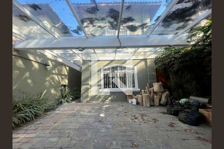 Casa à venda com 3 quartos, 195m² em Santo Amaro, São Paulo