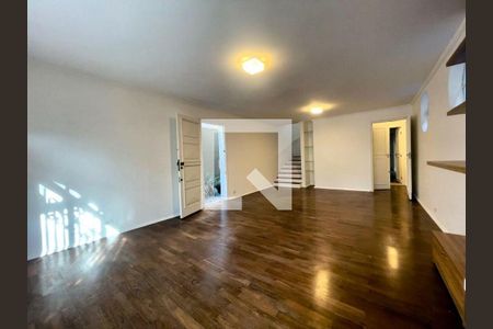 Casa à venda com 3 quartos, 195m² em Santo Amaro, São Paulo