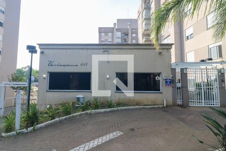 Apartamento à venda com 70m², 3 quartos e 1 vaga Apartamento à venda com 70m², 3 quartos e 1 vagaFachada e portaria