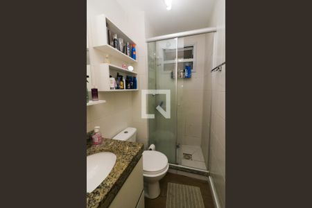 Apartamento à venda com 70m², 3 quartos e 1 vaga Apartamento à venda com 70m², 3 quartos e 1 vagaBanheiro Social