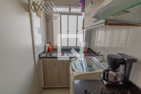 Apartamento à venda com 58m², 3 quartos e 1 vagaCozinha e Área de Serviço