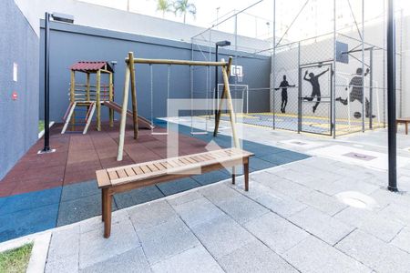 Apartamento à venda com 30m², 1 quarto e sem vaga Apartamento à venda com 30m², 1 quarto e sem vagaPlayground