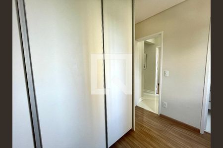 Apartamento à venda com 124m², 3 quartos e 2 vagas Apartamento à venda com 124m², 3 quartos e 2 vagasSuíte 2
