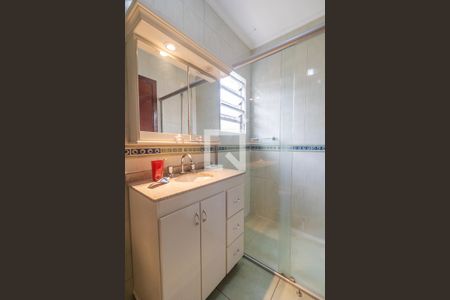 Casa à venda com 193m², 4 quartos e 2 vagasBanheiro