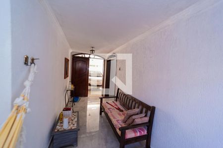 Casa à venda com 250m², 5 quartos e 4 vagas Casa à venda com 250m², 5 quartos e 4 vagasEntrada