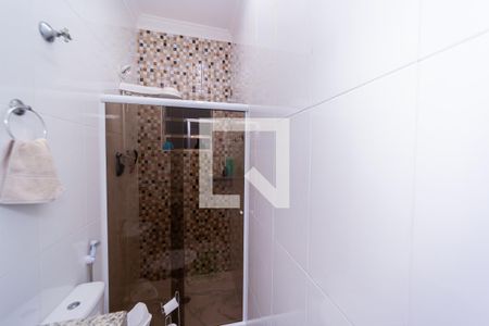 Casa à venda com 250m², 5 quartos e 4 vagas Casa à venda com 250m², 5 quartos e 4 vagasBanheiro do Quarto 1
