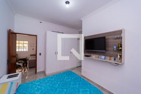 Casa à venda com 250m², 5 quartos e 4 vagas Casa à venda com 250m², 5 quartos e 4 vagasQuarto 1