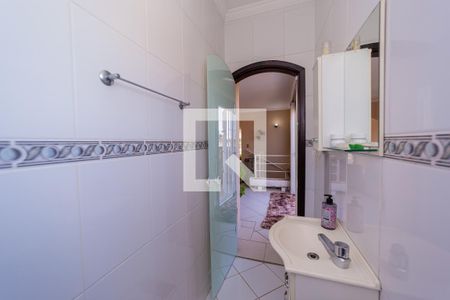 Casa à venda com 250m², 5 quartos e 4 vagas Casa à venda com 250m², 5 quartos e 4 vagasBanheiro