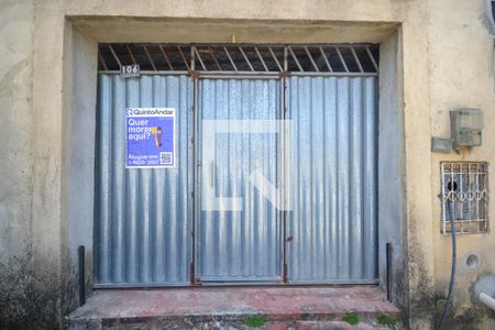 Fachada de casa para alugar com 2 quartos, 90m² em Vila Pedro I, Nova Iguaçu