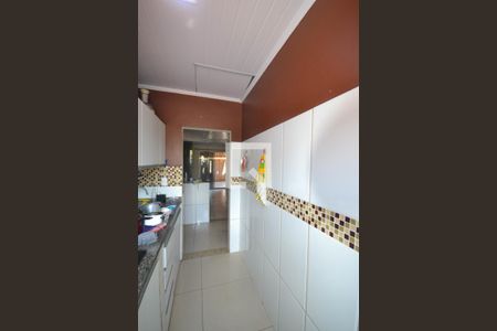 Casa para alugar com 90m², 2 quartos e 2 vagas Casa para alugar com 90m², 2 quartos e 2 vagasCozinha