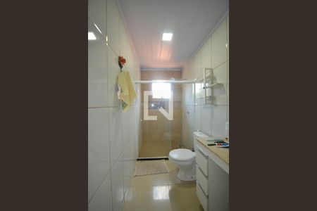 Casa para alugar com 90m², 2 quartos e 2 vagas Casa para alugar com 90m², 2 quartos e 2 vagasBanheiro
