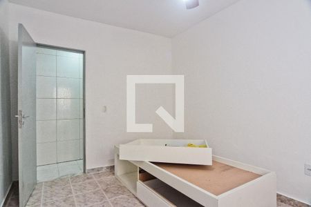 Casa para alugar com 2 quartos, 80m² em Vila Iorio, São Paulo