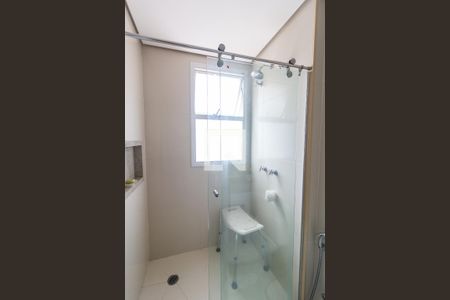 Apartamento à venda com 232m², 3 quartos e 4 vagasBanheiro da Suíte 2