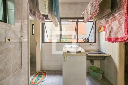 Apartamento para alugar com 118m², 3 quartos e 2 vagas Apartamento para alugar com 118m², 3 quartos e 2 vagasÁrea de serviço