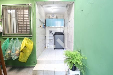 Casa à venda com 133m², 2 quartos e 2 vagasÁrea de serviço