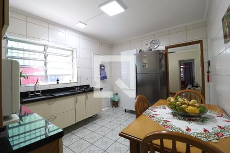 Casa à venda com 133m², 2 quartos e 2 vagasCozinha