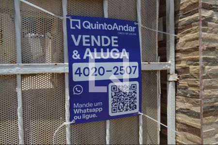 Casa à venda com 60m², 2 quartos e 2 vagasPlaquinha