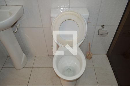 Casa à venda com 60m², 2 quartos e 2 vagasBanheiro