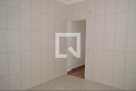 Casa à venda com 60m², 2 quartos e 2 vagasCozinha