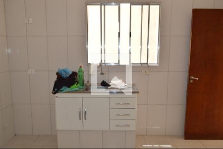 Casa à venda com 60m², 2 quartos e 2 vagasCozinha