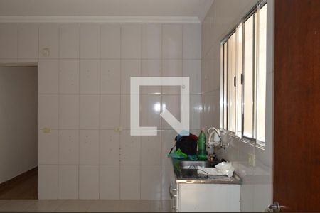 Casa à venda com 60m², 2 quartos e 2 vagasCozinha