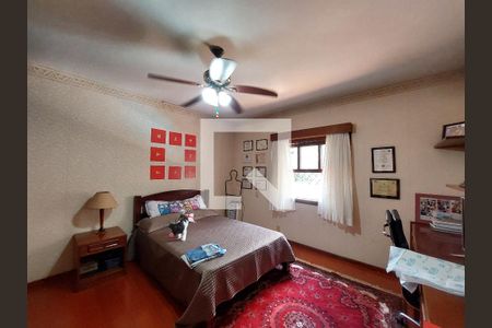 Casa para alugar com 500m², 4 quartos e 6 vagas Casa para alugar com 500m², 4 quartos e 6 vagasQuarto 1