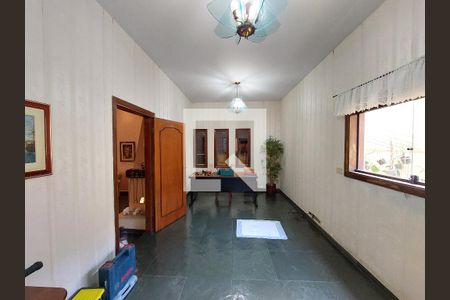 Casa para alugar com 500m², 4 quartos e 6 vagas Casa para alugar com 500m², 4 quartos e 6 vagasSala 2