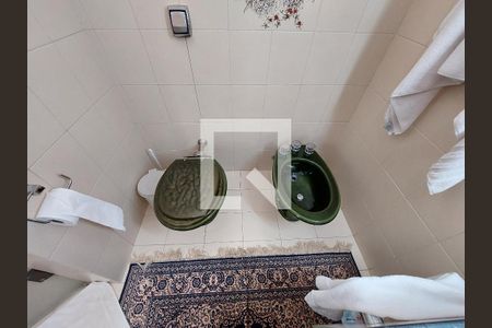 Casa para alugar com 500m², 4 quartos e 6 vagas Casa para alugar com 500m², 4 quartos e 6 vagasBanheiro 3