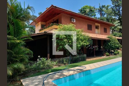 Casa para alugar com 500m², 4 quartos e 6 vagas Casa para alugar com 500m², 4 quartos e 6 vagasQuintal