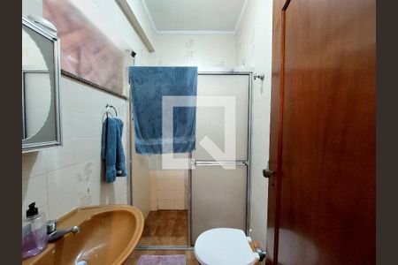 Casa para alugar com 500m², 4 quartos e 6 vagas Casa para alugar com 500m², 4 quartos e 6 vagasBanheiro na Área de Serviço