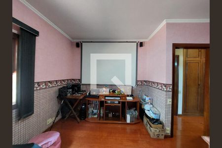 Casa para alugar com 500m², 4 quartos e 6 vagas Casa para alugar com 500m², 4 quartos e 6 vagasSala de TV