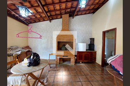 Casa para alugar com 500m², 4 quartos e 6 vagas Casa para alugar com 500m², 4 quartos e 6 vagasÁrea comum