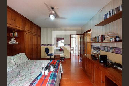 Casa para alugar com 500m², 4 quartos e 6 vagas Casa para alugar com 500m², 4 quartos e 6 vagasQuarto 2