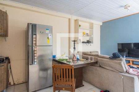 Casa à venda com 100m², 3 quartos e 1 vaga Casa à venda com 100m², 3 quartos e 1 vagaCozinha