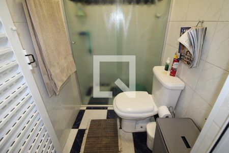 Casa à venda com 230m², 3 quartos e 2 vagasÁrea de Serviço - Banheiro