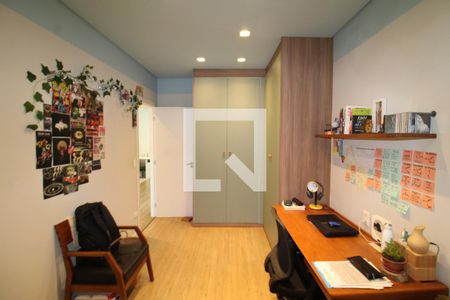 Casa à venda com 230m², 3 quartos e 2 vagasQuarto 3