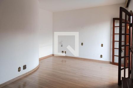 Casa para alugar com 375m², 4 quartos e 2 vagasQuarto 2