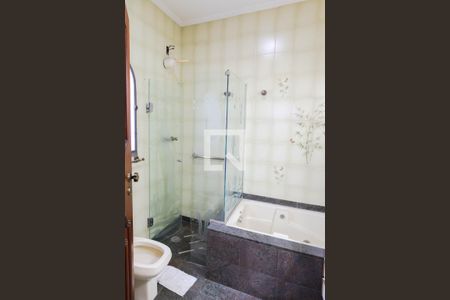 Casa para alugar com 375m², 4 quartos e 2 vagasBanheiro do Quarto 2