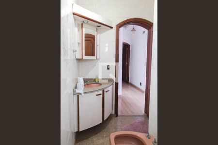 Casa para alugar com 375m², 4 quartos e 2 vagasBanheiro do Quarto