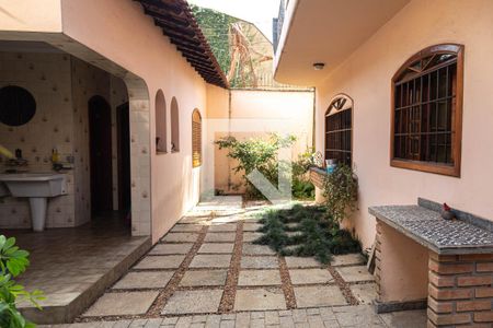 Área comum de casa para alugar com 4 quartos, 375m² em Jardim Santa Mena, Guarulhos