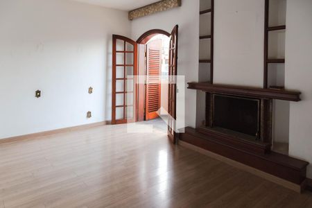 Casa para alugar com 375m², 4 quartos e 2 vagasQuarto 2