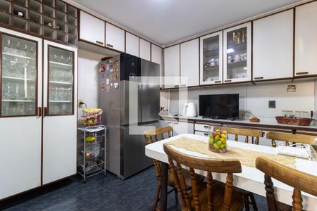 Apartamento à venda com 200m², 3 quartos e 1 vaga Apartamento à venda com 200m², 3 quartos e 1 vagaCozinha